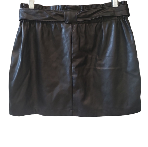 Ci Sono black mini skirt faux leather pockets edgy rock and roll concert - Picture 5 of 5